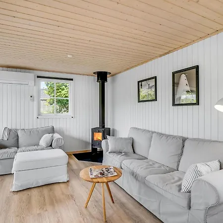 Beautiful In With Kitchen بيت للعطل