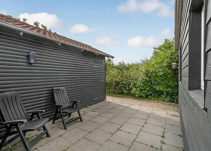 Beautiful In With Kitchen Vinderup