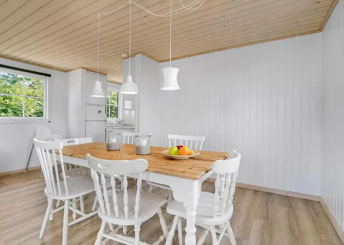 Beautiful In With Kitchen * Vinderup