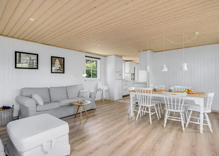 Дом отдыха Beautiful In With Kitchen